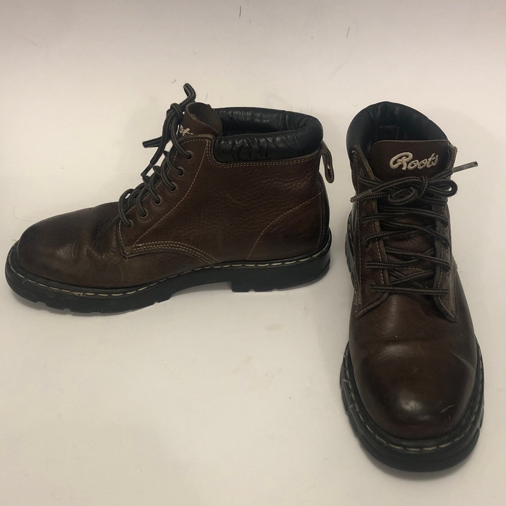 Roots Tuff 10 Boots Brown Leather Lace-Up Made in Canada 🇨🇦 Excellent Condition